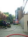 Feuer Dachgeschoss Koeln Lindenthal Kitschburgerstr P023